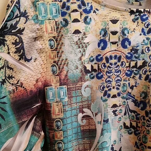 The Pyramid Collection Long Sleeve Silky Tunic size Medium - Picture 6 of 8